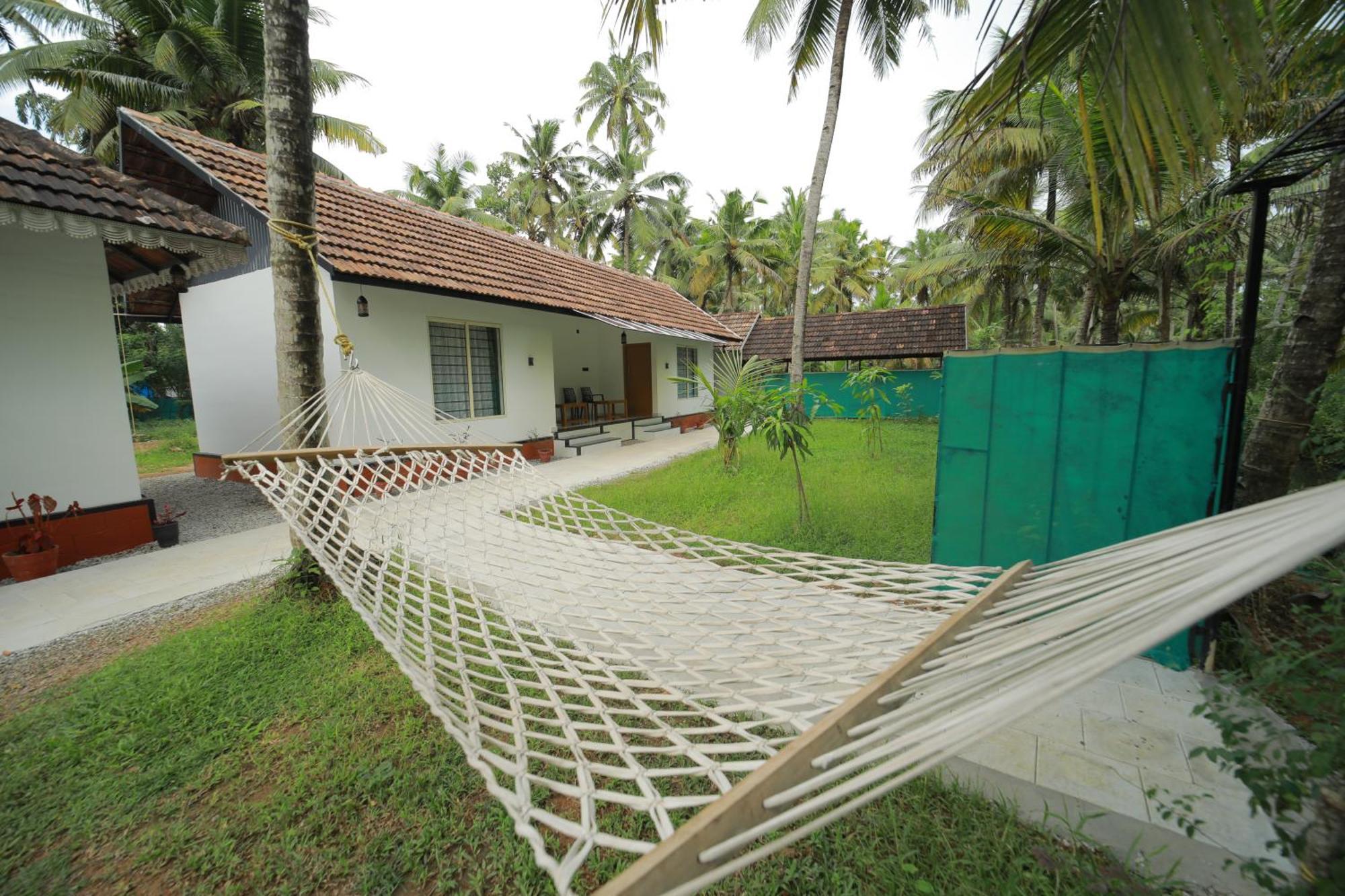 Prakruthi Residency Munroeisland Leilighet Mundrothuruth Eksteriør bilde